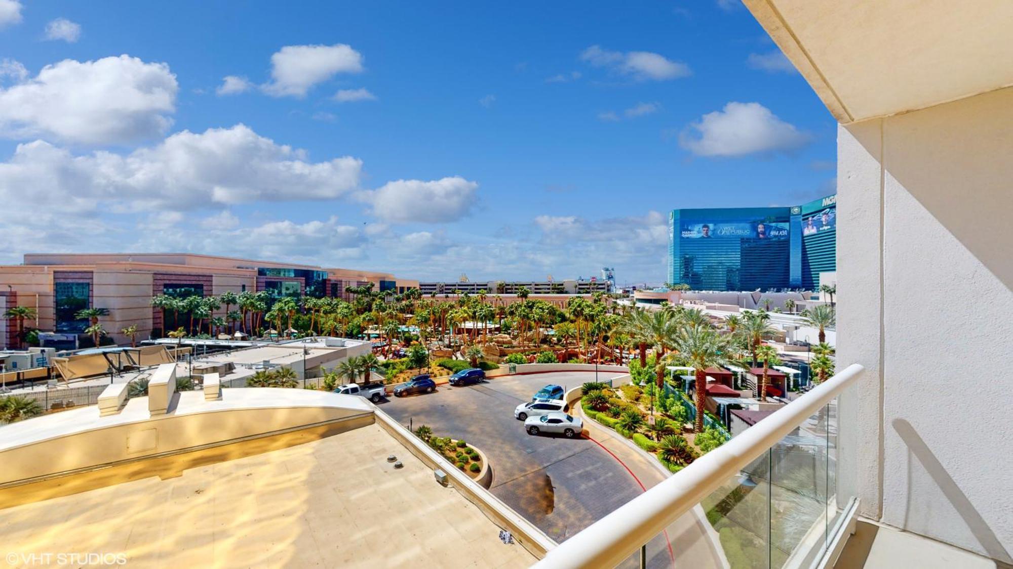 Lady Luck'S Vista - Private Balcony - Full Kitchen - Two Full Baths - Jetted Tub - Full Mgm Grand Resort Access W No Resort Fee At Mgm Signature Las Vegas Exteriör bild